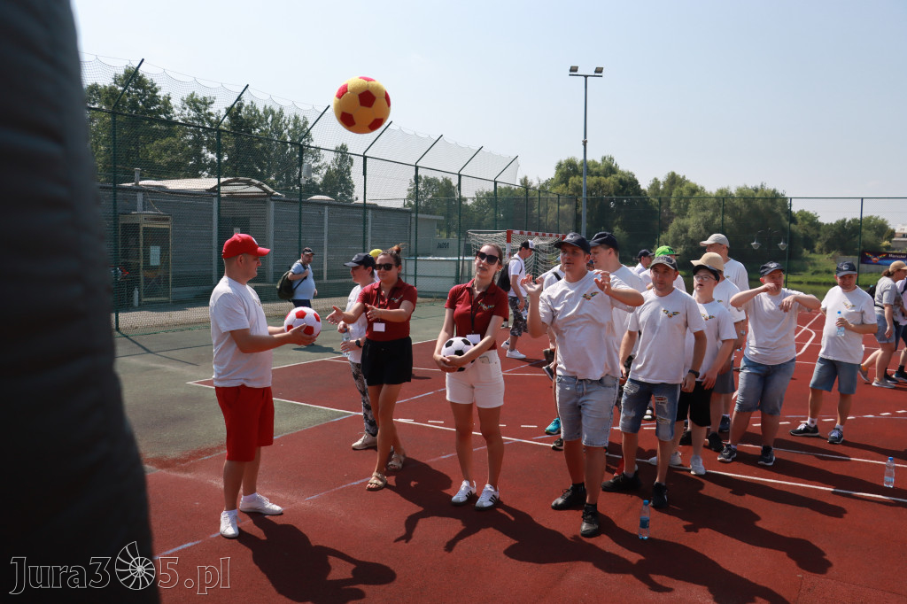 Fotorelacja: VII Mini Olimpiada Osób Niepełnosprawnych RUSZAJMY SIĘ w Koziegłowach
