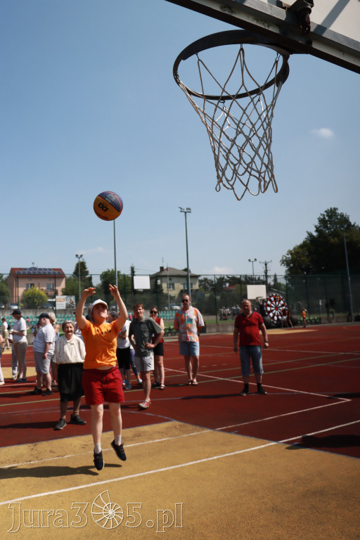 Fotorelacja: VII Mini Olimpiada Osób Niepełnosprawnych RUSZAJMY SIĘ w Koziegłowach