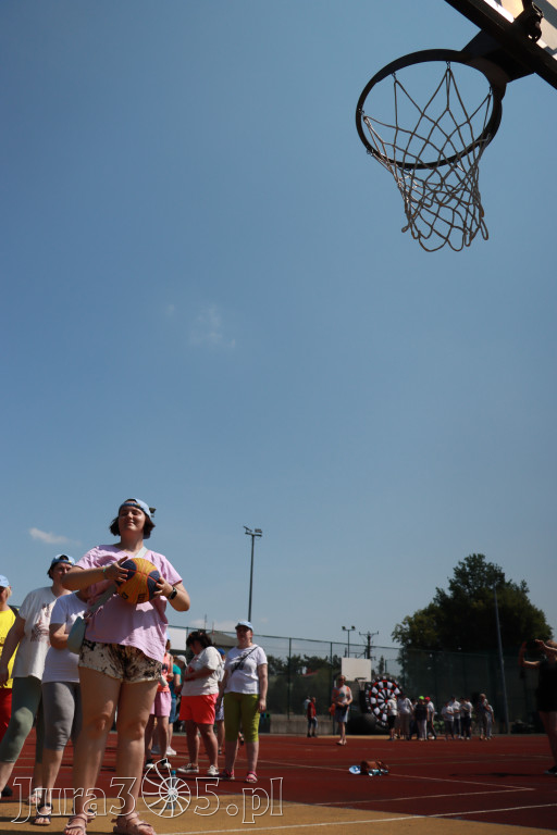 Fotorelacja: VII Mini Olimpiada Osób Niepełnosprawnych RUSZAJMY SIĘ w Koziegłowach