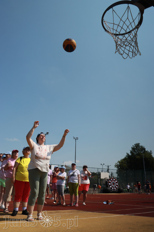 Fotorelacja: VII Mini Olimpiada Osób Niepełnosprawnych RUSZAJMY SIĘ w Koziegłowach