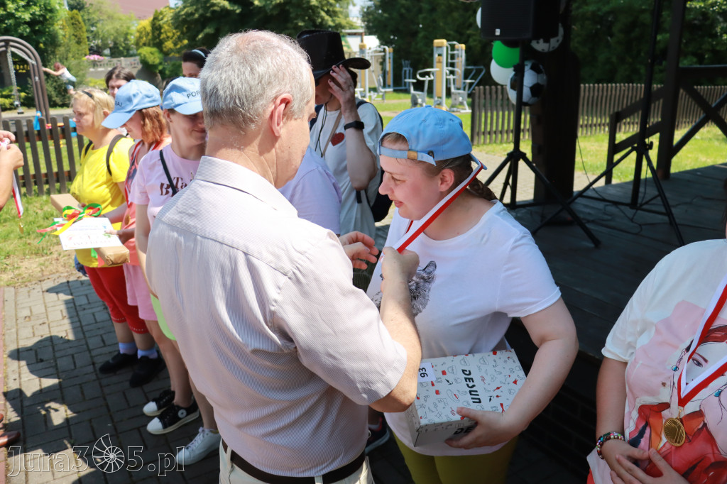 Fotorelacja: VII Mini Olimpiada Osób Niepełnosprawnych RUSZAJMY SIĘ w Koziegłowach