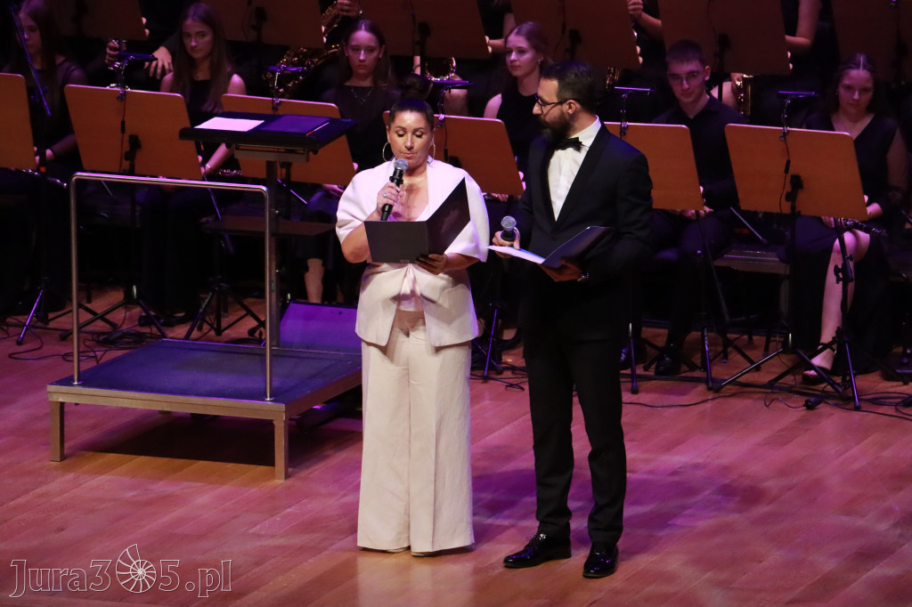 Fotorelacja: Gminna Młodzieżowa Orkiestra Dęta z gminy Koziegłowy ponownie w Filharmonii Częstochowskiej