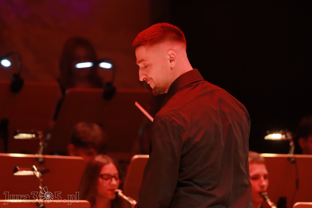 Fotorelacja: Gminna Młodzieżowa Orkiestra Dęta z gminy Koziegłowy ponownie w Filharmonii Częstochowskiej