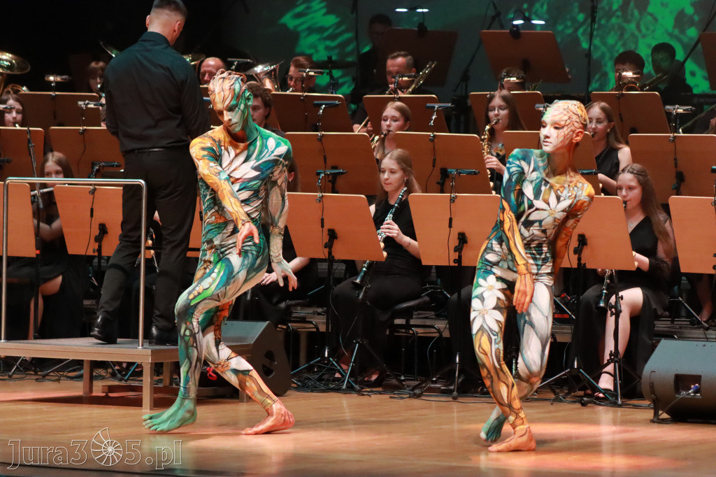 Fotorelacja: Gminna Młodzieżowa Orkiestra Dęta z gminy Koziegłowy ponownie w Filharmonii Częstochowskiej