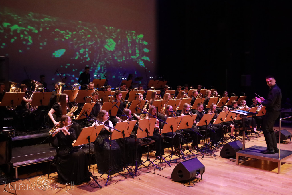 Fotorelacja: Gminna Młodzieżowa Orkiestra Dęta z gminy Koziegłowy ponownie w Filharmonii Częstochowskiej