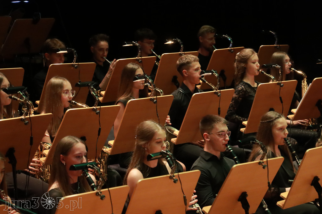 Fotorelacja: Gminna Młodzieżowa Orkiestra Dęta z gminy Koziegłowy ponownie w Filharmonii Częstochowskiej