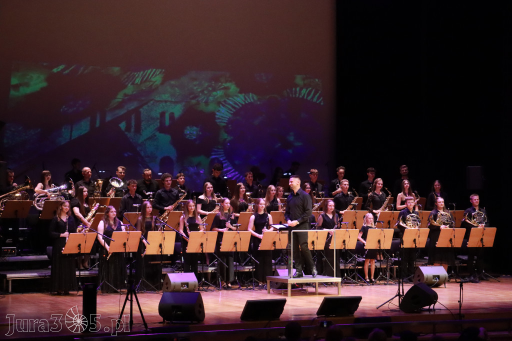 Fotorelacja: Gminna Młodzieżowa Orkiestra Dęta z gminy Koziegłowy ponownie w Filharmonii Częstochowskiej