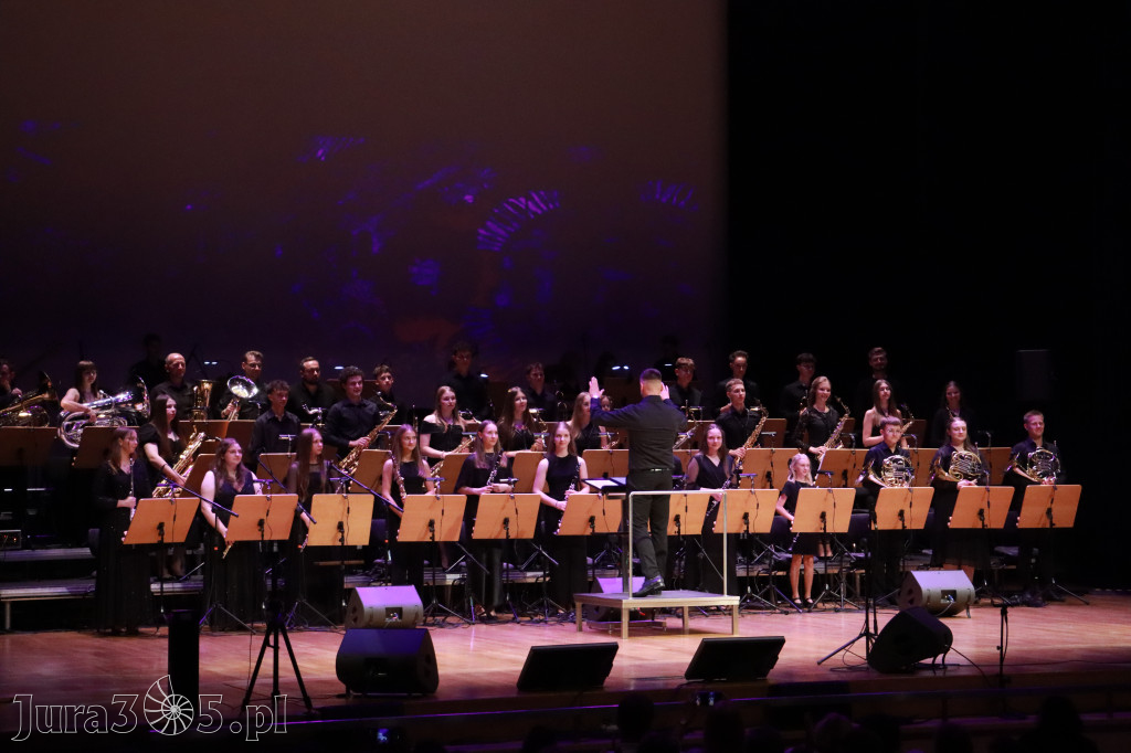 Fotorelacja: Gminna Młodzieżowa Orkiestra Dęta z gminy Koziegłowy ponownie w Filharmonii Częstochowskiej