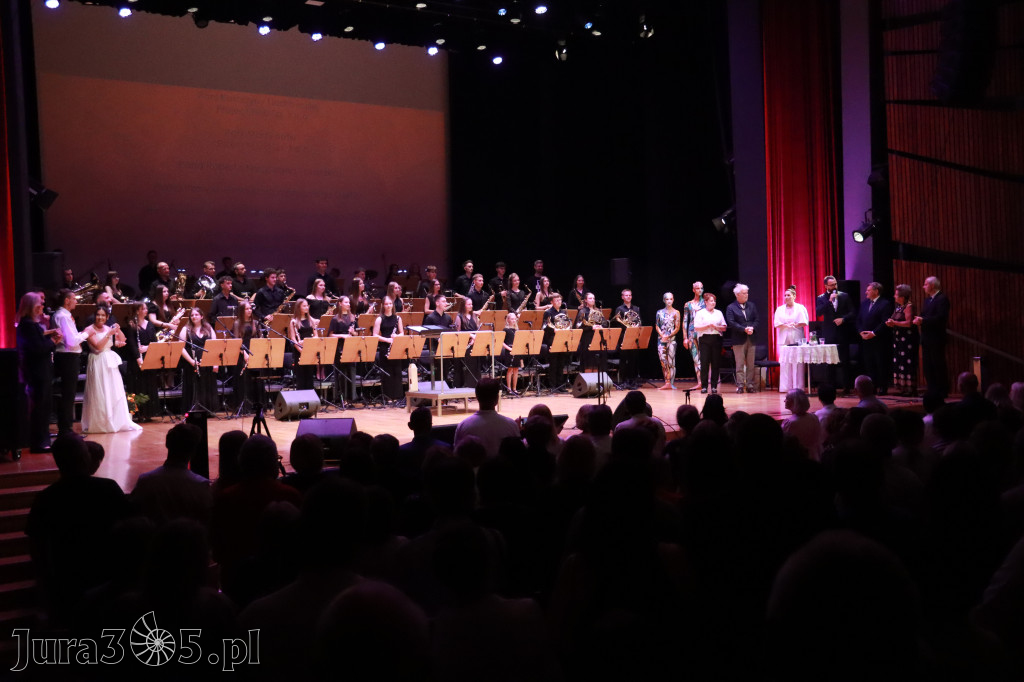Fotorelacja: Gminna Młodzieżowa Orkiestra Dęta z gminy Koziegłowy ponownie w Filharmonii Częstochowskiej