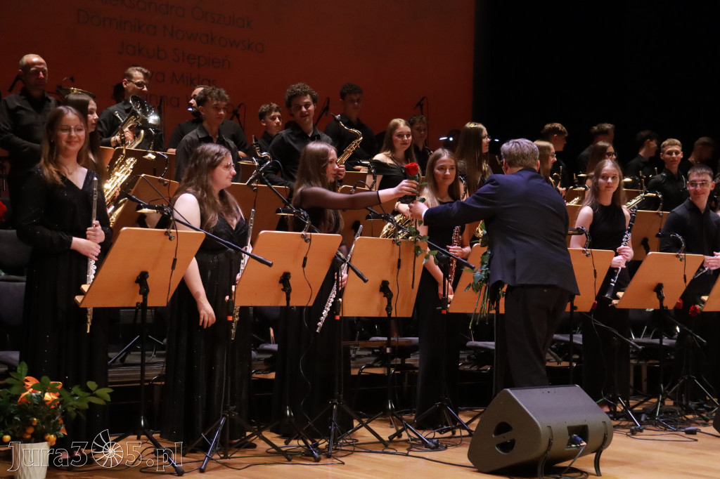 Fotorelacja: Gminna Młodzieżowa Orkiestra Dęta z gminy Koziegłowy ponownie w Filharmonii Częstochowskiej