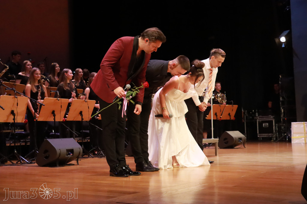 Fotorelacja: Gminna Młodzieżowa Orkiestra Dęta z gminy Koziegłowy ponownie w Filharmonii Częstochowskiej