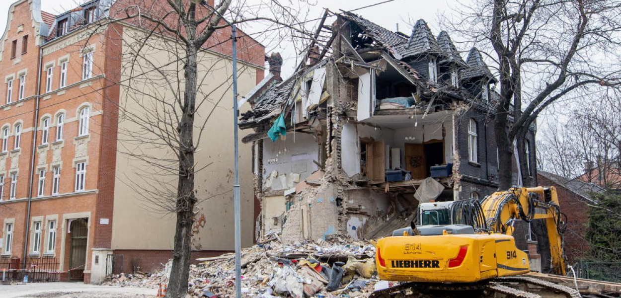 Prokuratura ma informacje o liście wskazującym, że wybuch w Katowicach mógł być ro-9403
