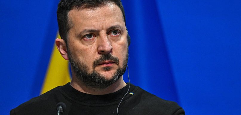 Zełenski w orędziu wielkanocnym: cały świat widzi sąsiada, który łamiąc przykazani