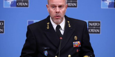 Przewodniczący komitetu NATO admirał Bauer: państwa sojuszu powinny przejść do „go-9374