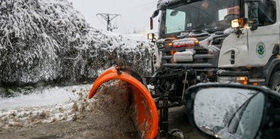 GDDKiA: Śnieg w większości województw utrudnia jazdą kierowcom-9437