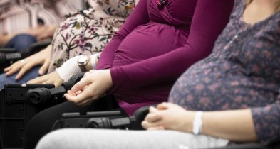 Otyłe kobiety mogą przytyć w czasie ciąży o mniej niż 5 kg, nie obawiając się powi-25460