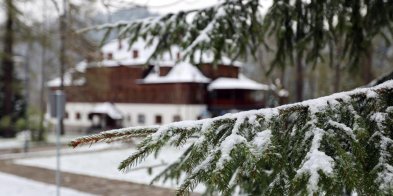 W Tatrach mróz, opady śniegu i pierwszy stopień zagroże-25509