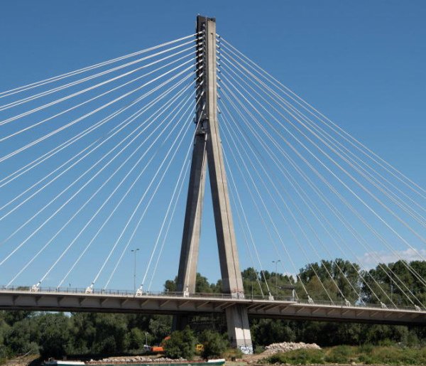 Warszawa: Ksiądz z Osiedla zaprasza na dyskoteki ewangelizacyjne pod Most Świętokr-25943
