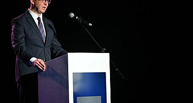 Minister Klimczak: kolej jest kluczowym elementem konkurencyjności-48577