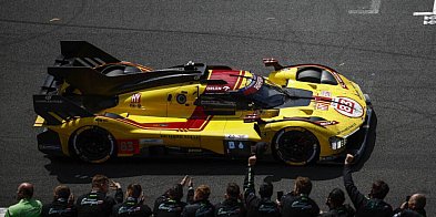 Wygrywając wyścig Le Mans Robert Kubica spełnił jedno z największych sportowych ma-51678