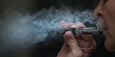 Od 5 lipca nowe zakazy dotyczące sprzedaży e-papierosów i palenia-52484