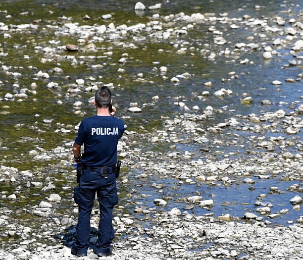 Lubelskie: z Bugu wyłowiono prawdopodobnie ciało kolejnego migranta-52979
