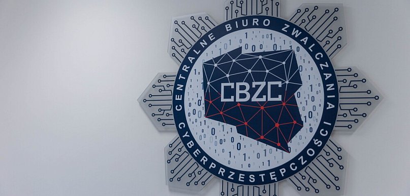 Policjanci rozbili internetowy narkobiznes, zatrzymali 16 osób